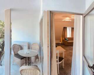 Гостевой дом ATLAS HOUSE Luxury Suites Пловдив Полулюкс с террасой-12